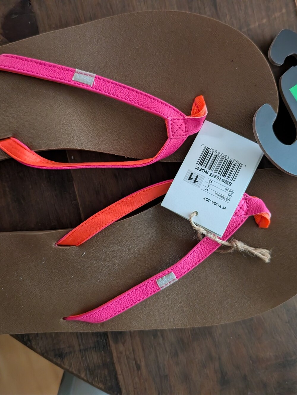NEW Sanuk Yoga Joy Womens Flip Flops -  Yoga Mat Footbed, Pink